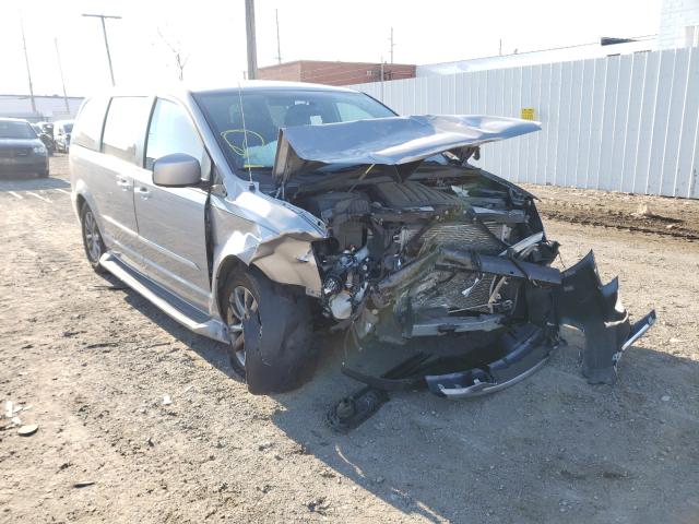 CHRYSLER TOWN & COU 2015 with VIN 2C4RC1HG9FR742787 - Photo from auction