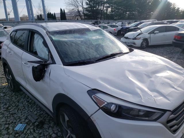 Photo 9 from auction – 2017 HYUNDAI TUCSON LIM with VIN KM8J3CA24HU382384