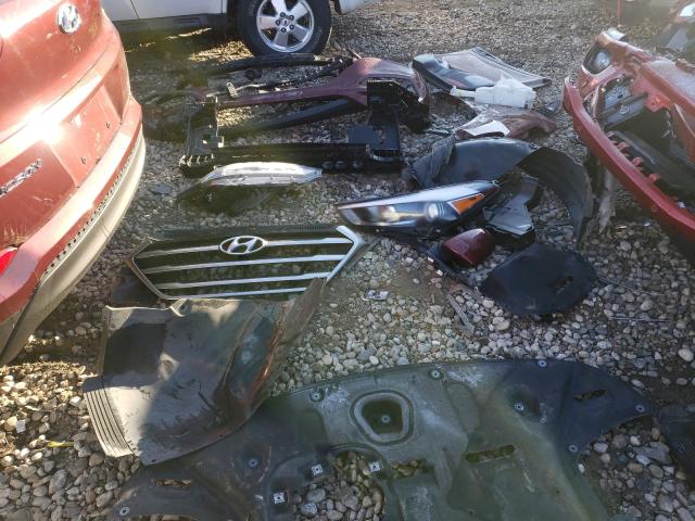 Photo 9 from auction – 2017 HYUNDAI TUCSON LIM with VIN KM8J33A48HU391171