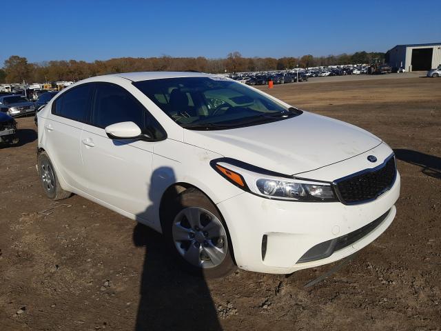 Photo 1 from auction – 2017 KIA FORTE LX with VIN 3KPFK4A77HE071061