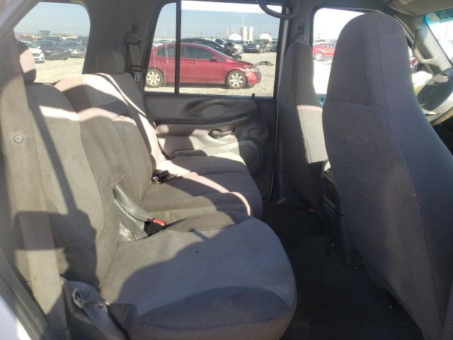 Photo 6 from auction – 2001 FORD EXPEDITION with VIN 1FMRU15W11LA49993