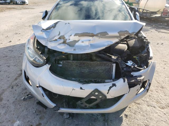 Photo 9 from auction – 2012 HYUNDAI ELANTRA GL with VIN KMHDH4AE7CU305533