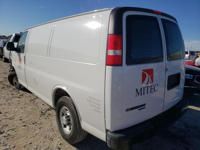 Photo 3 from auction – 2015 CHEVROLET EXPRESS G2 with VIN 1GCWGFCF3F1234497