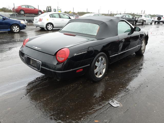 Photo 4 from auction – 2002 FORD THUNDERBIR with VIN 1FAHP60A72Y102304