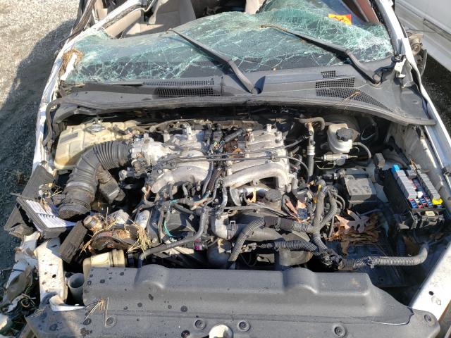 Photo 7 from auction – 2005 KIA SORENTO EX with VIN KNDJD733255490829