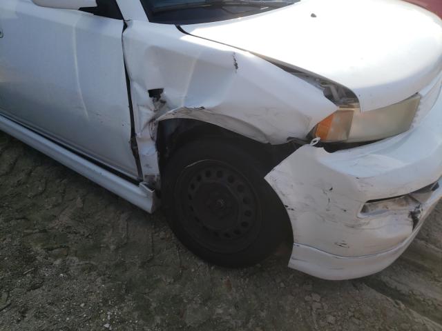 Photo 9 from auction – 2005 TOYOTA SCION XB with VIN JTLKT334050205281