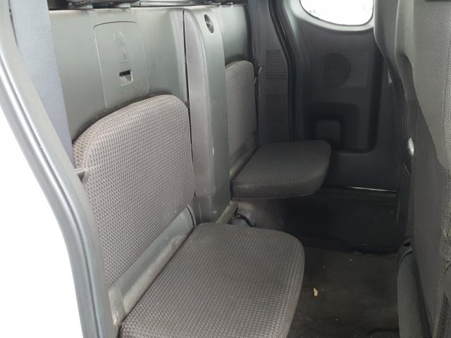 Photo 6 from auction – 2005 NISSAN FRONTIER K with VIN 1N6AD06W95C444923