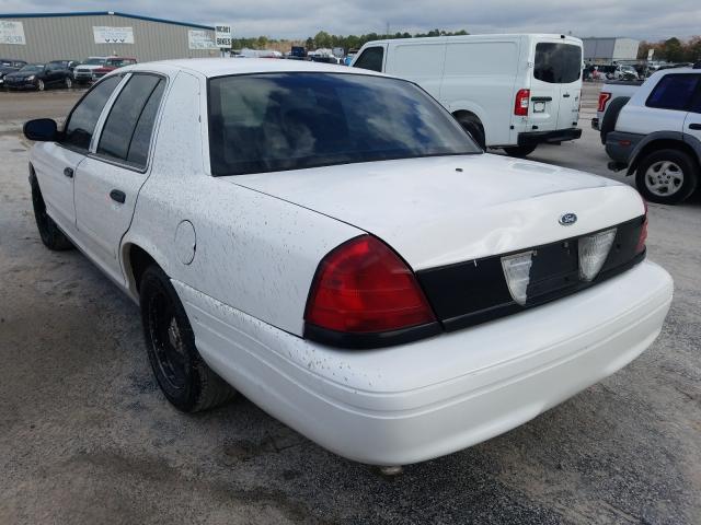 Photo 3 from auction – 2000 FORD CROWN VICT with VIN 2FAFP71W2YX176701