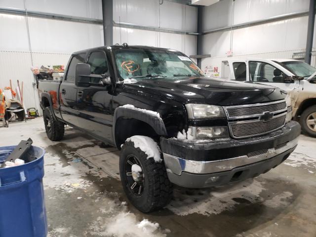 CHEVROLET SILVERADO 2005 with VIN 1GCHK23245F888973 - Photo from auction