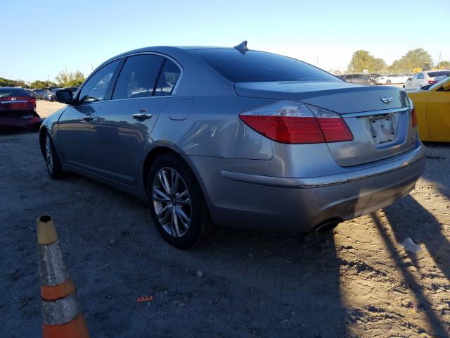 Photo 3 from auction – 2011 HYUNDAI GENESIS 4. with VIN KMHGC4DF8BU131079