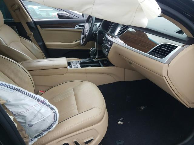Photo 5 from auction – 2015 HYUNDAI GENESIS 3. with VIN KMHGN4JE0FU037516