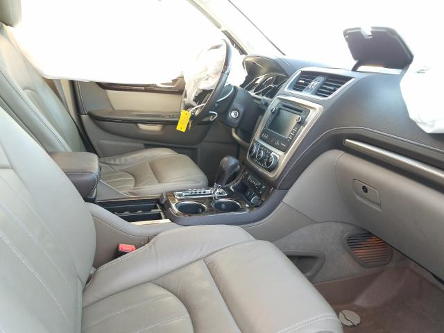 Photo 5 from auction – 2015 GMC ACADIA DEN with VIN 1GKKRTKD0FJ174688