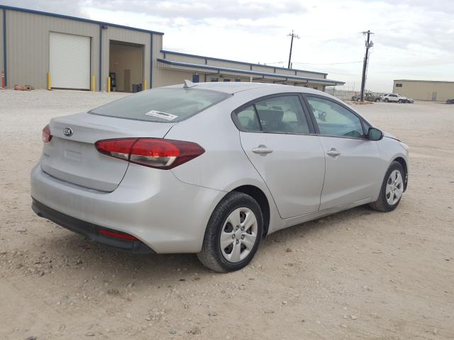 Photo 4 from auction – 2017 KIA FORTE LX with VIN 3KPFK4A71HE047905