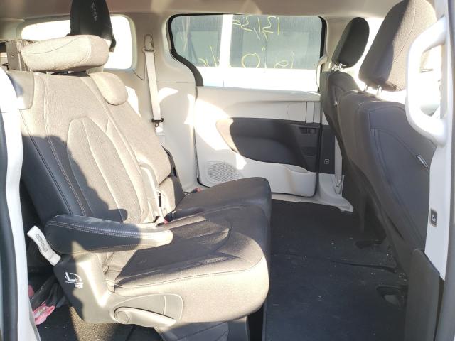 Photo 6 from auction – 2017 CHRYSLER PACIFICA T with VIN 2C4RC1DG6HR623233