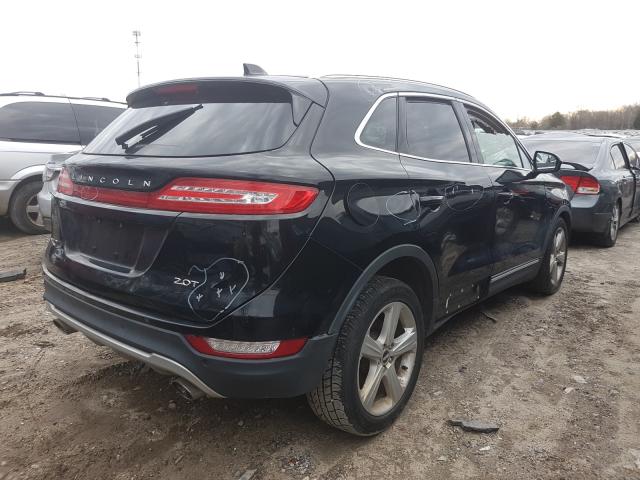 Photo 4 from auction – 2017 LINCOLN MKC PREMIE with VIN 5LMCJ1C92HUL39902