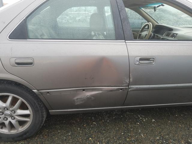 Photo 9 from auction – 2001 TOYOTA CAMRY LE with VIN 4T1BF28K01U120492