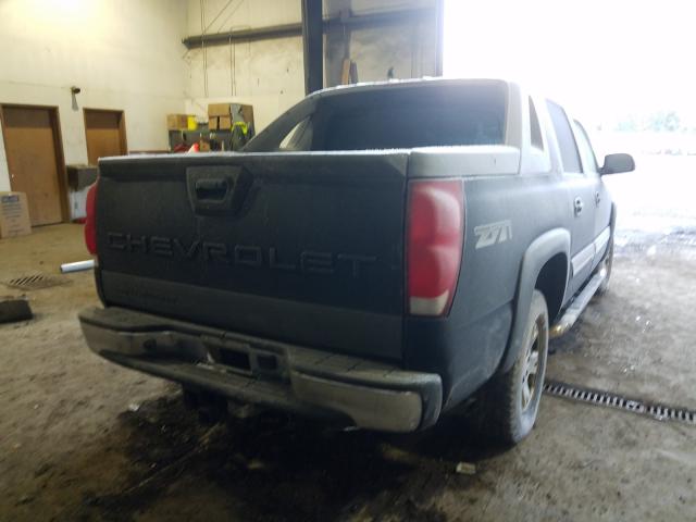 Photo 4 from auction – 2005 CHEVROLET AVALANCHE with VIN 3GNEK12Z15G232201