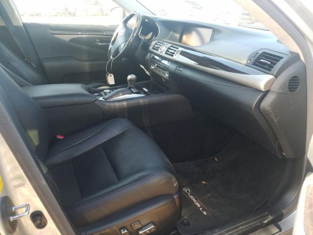 Photo 5 from auction – 2015 LEXUS LS 460 with VIN JTHBL5EF5F5134734