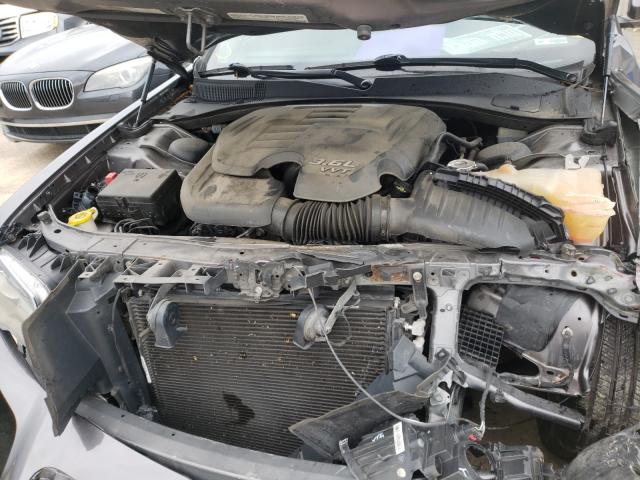 Снимка 7 от търг – 2014 CHRYSLER 300 S с VIN 2C3CCABG0EH221917