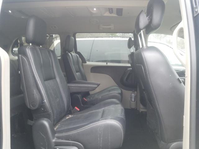 Photo 6 from auction – 2014 CHRYSLER TOWN & COU with VIN 2C4RC1CG4ER198477