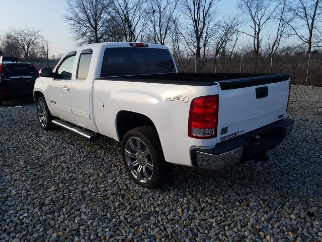 Photo 3 from auction – 2011 GMC SIERRA K15 with VIN 1GTR2WE30BZ256113