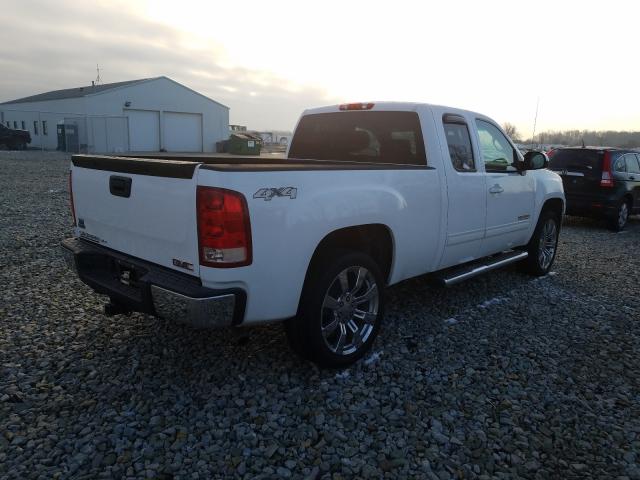 Photo 4 from auction – 2011 GMC SIERRA K15 with VIN 1GTR2WE30BZ256113