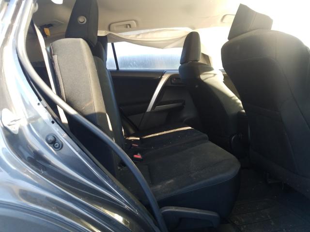 Photo 6 from auction – 2017 TOYOTA RAV4 LE with VIN JTMZFREVXHJ704291