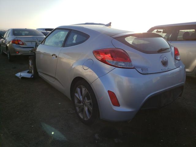 Photo 3 from auction – 2017 HYUNDAI VELOSTER with VIN KMHTC6AD5HU308337