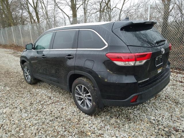 Photo 3 from auction – 2019 TOYOTA HIGHLANDER with VIN 5TDJZRFH3KS735423