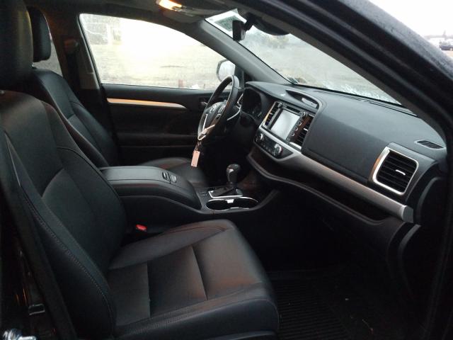 Photo 5 from auction – 2019 TOYOTA HIGHLANDER with VIN 5TDJZRFH3KS735423