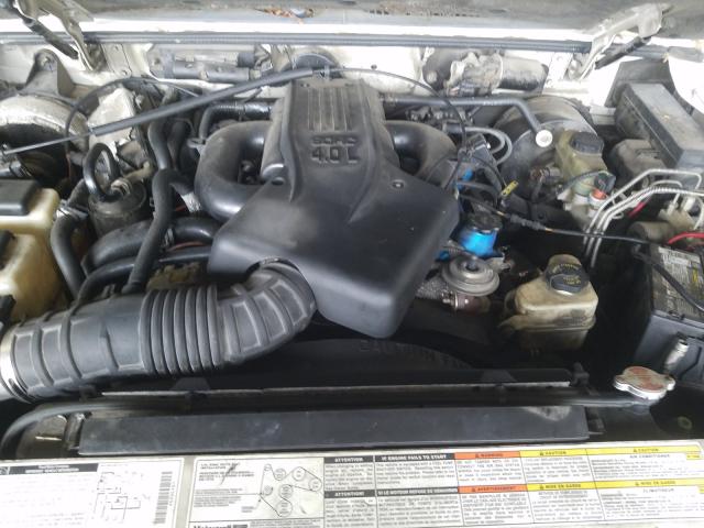 Photo 7 from auction – 1998 FORD EXPLORER with VIN 1FMZU32E2WZA28646