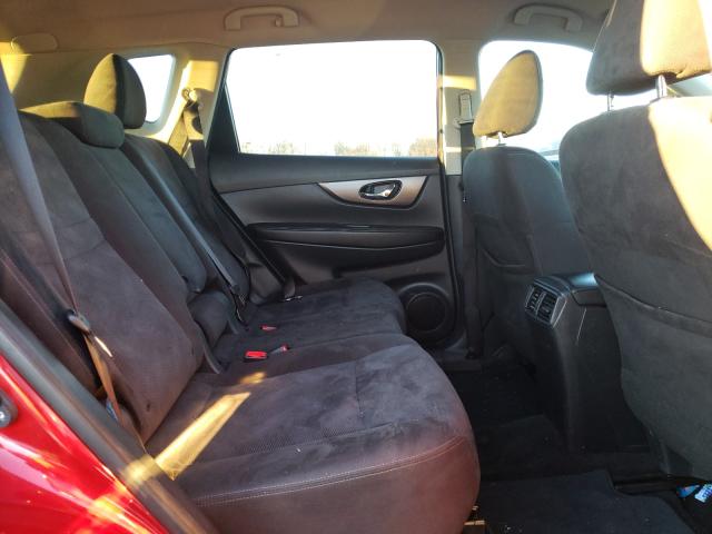 Photo 6 from auction – 2015 NISSAN ROGUE S with VIN KNMAT2MVXFP511325