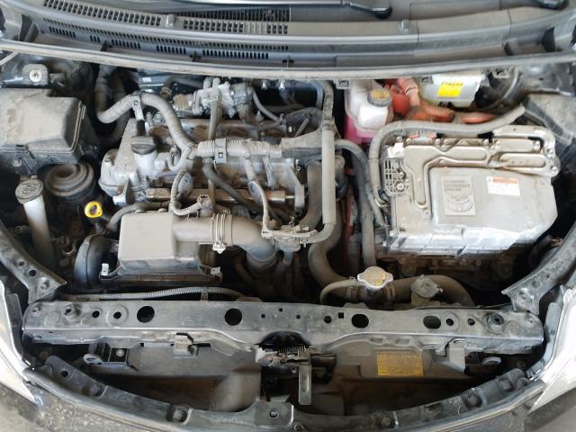 Photo 7 from auction – 2014 TOYOTA PRIUS C with VIN JTDKDTB39E1073276