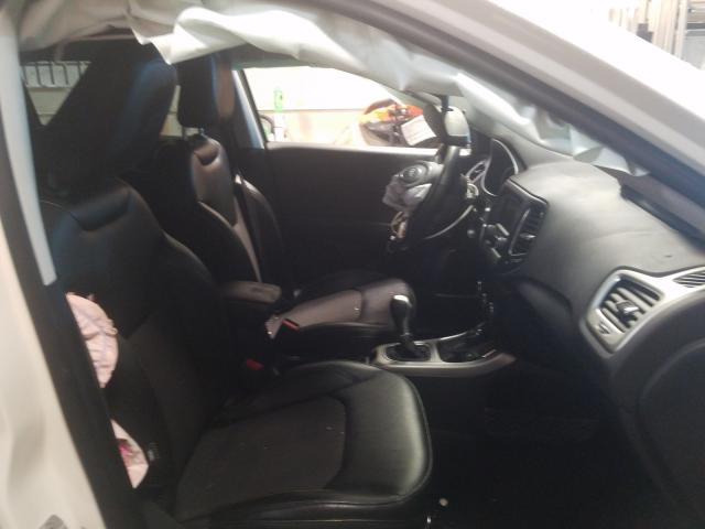 Photo 5 from auction – 2018 JEEP COMPASS LA with VIN 3C4NJDBBXJT457590