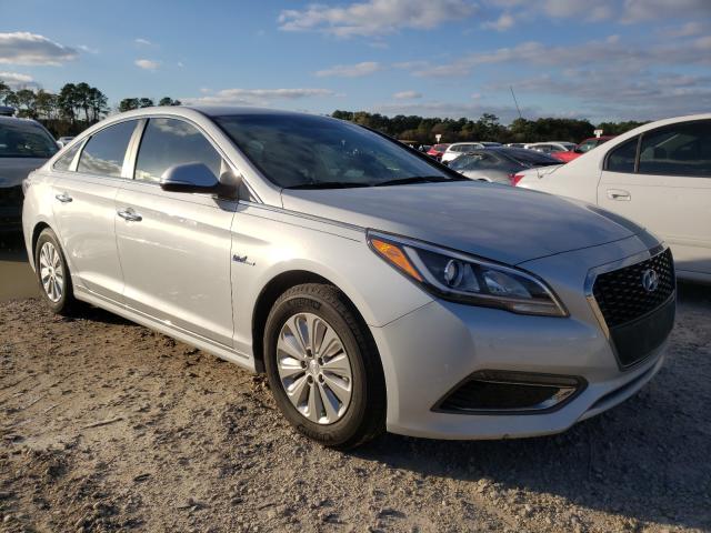 Photo 1 from auction – 2017 HYUNDAI SONATA HYB with VIN KMHE24L35HA075176