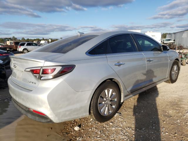 Photo 4 from auction – 2017 HYUNDAI SONATA HYB with VIN KMHE24L35HA075176