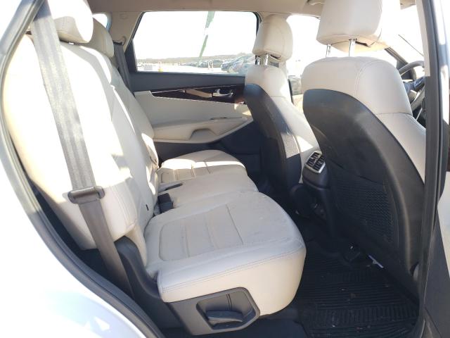 Photo 6 from auction – 2017 KIA SORENTO LX with VIN 5XYPG4A37HG281827