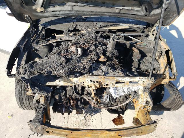 Photo 7 from auction – 2017 KIA SORENTO LX with VIN 5XYPG4A37HG281827
