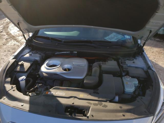 Photo 7 from auction – 2017 HYUNDAI SONATA HYB with VIN KMHE24L35HA075176