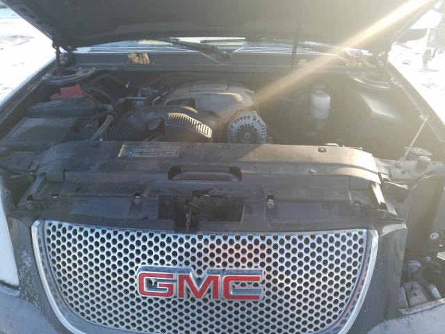 Photo 7 from auction – 2011 GMC YUKON DENA with VIN 1GKS1EEF4BR244155