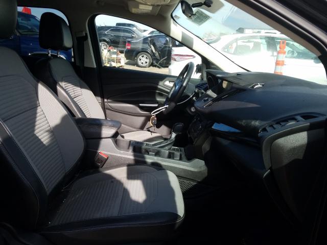Photo 5 from auction – 2017 FORD ESCAPE SE with VIN 1FMCU0GD1HUD25847
