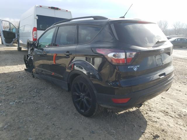 Photo 3 from auction – 2017 FORD ESCAPE SE with VIN 1FMCU0GD1HUD25847