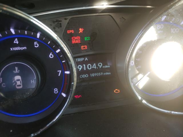 Photo 8 from auction – 2012 HYUNDAI SONATA SE with VIN 5NPEC4AC9CH389760