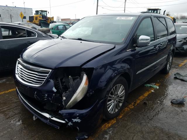 Photo 2 from auction – 2013 CHRYSLER TOWN & COU with VIN 2C4RC1CG8DR736564