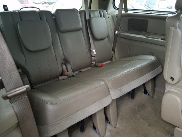 Photo 9 from auction – 2013 CHRYSLER TOWN & COU with VIN 2C4RC1CG8DR736564