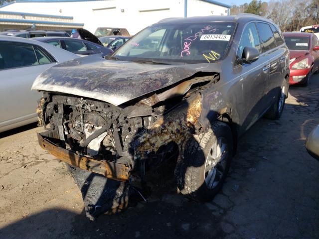 Photo 2 from auction – 2016 KIA SORENTO LX with VIN 5XYPG4A50GG107923