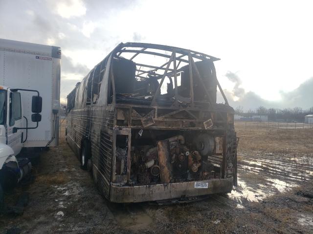 Photo 3 from auction – 2000 COUN COACH with VIN 2PCM33492X1026939