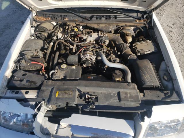 Photo 7 from auction – 2008 FORD CROWN VICT with VIN 2FAFP71V18X170539