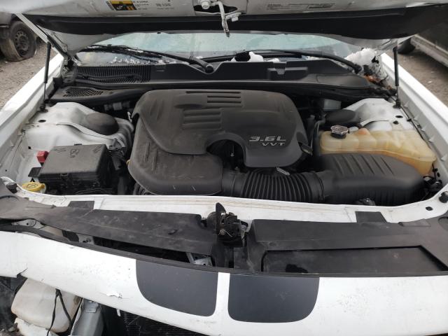 Photo 7 from auction – 2017 DODGE CHALLENGER with VIN 2C3CDZAG0HH607030