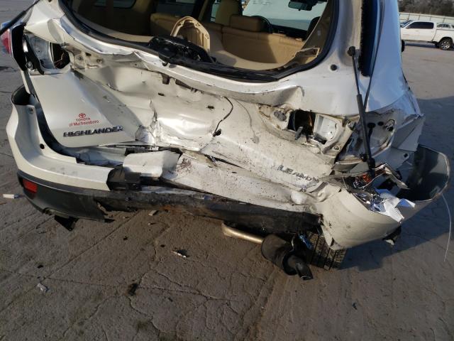 Photo 9 from auction – 2016 TOYOTA HIGHLANDER with VIN 5TDBKRFH7GS346705